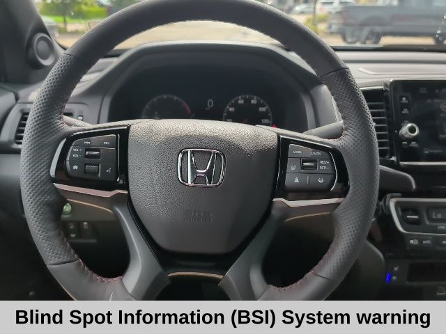 2025 Honda Ridgeline Black Edition photo 7