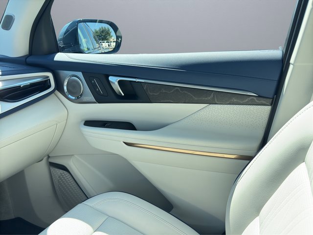2025 Buick Enclave Avenir photo 22