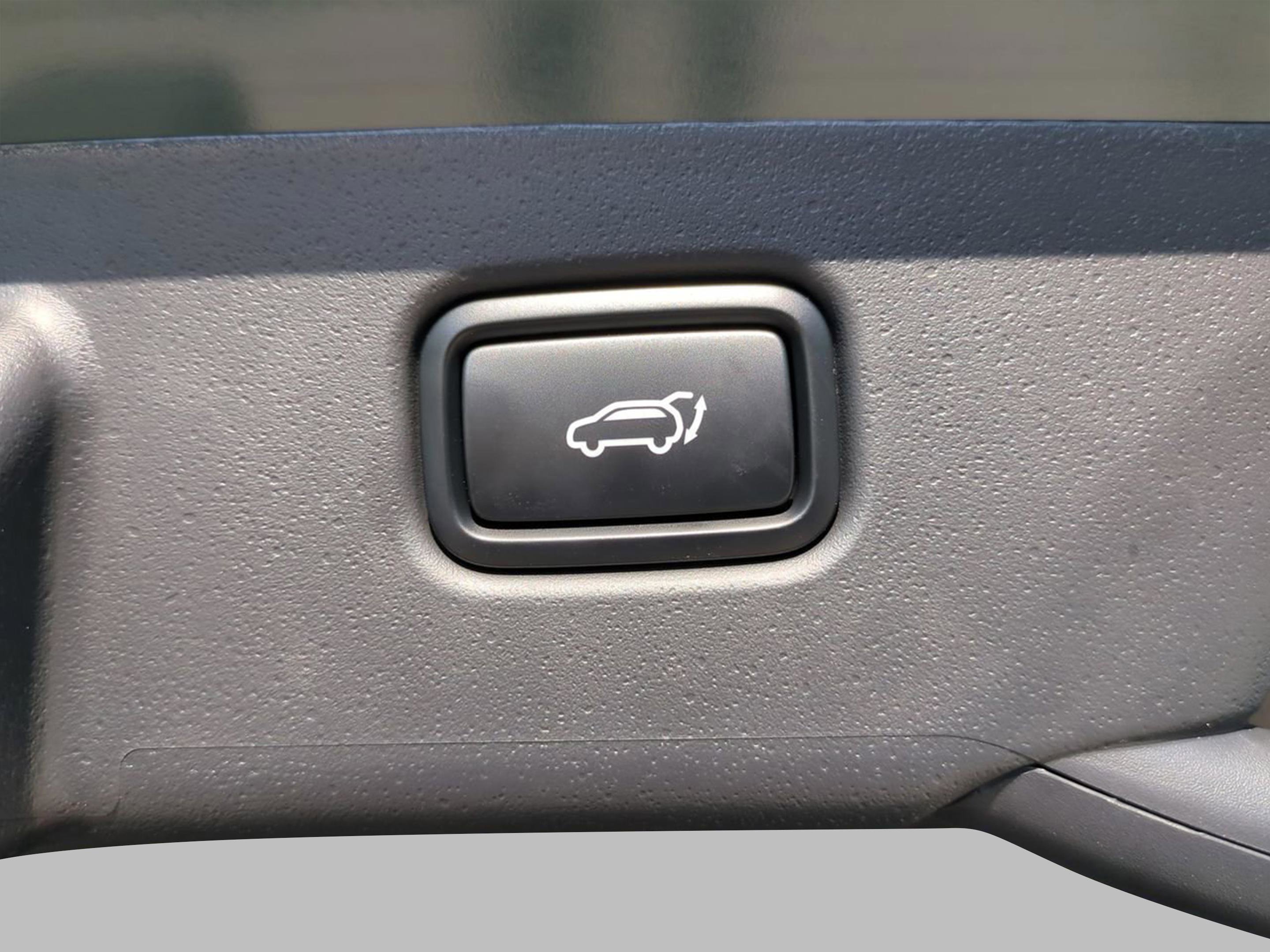 2025 Kia Niro SX photo 13