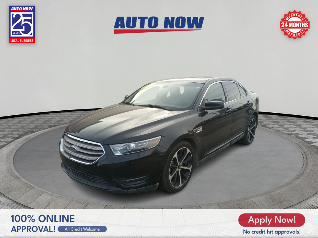 2015 Ford Taurus SEL's photo