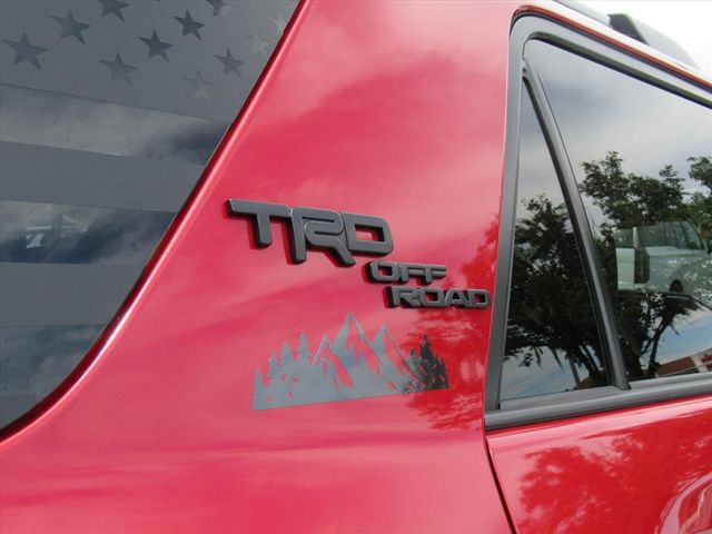 2023 Toyota 4Runner TRD Off-Road Premium photo 8