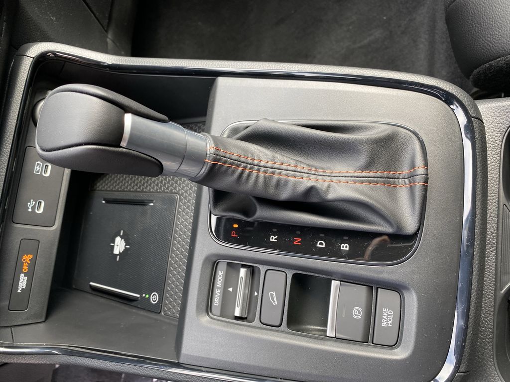 2026 Honda CR-V Hybrid Sport Touring photo 21