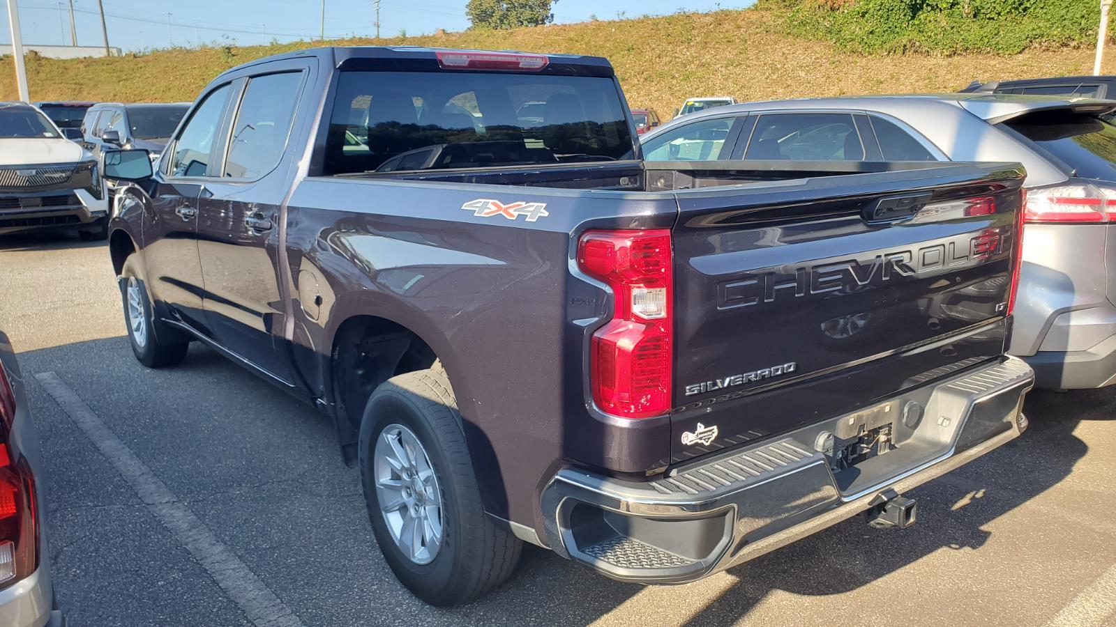 2023 Chevrolet Silverado 1500 LT photo 8