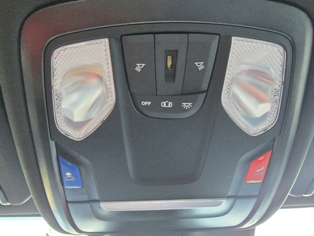 2025 Ram 5500 photo 19