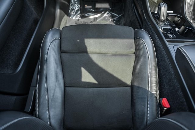 2019 Volvo XC40 R-Design photo 24