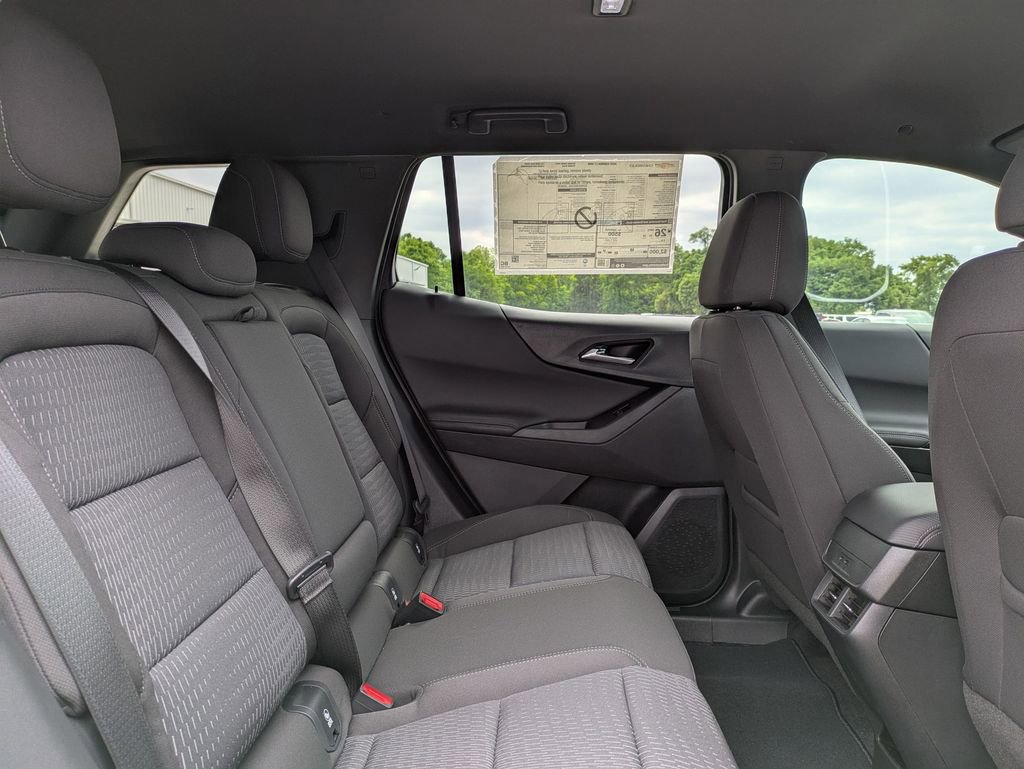 2025 Chevrolet Equinox LT photo 22