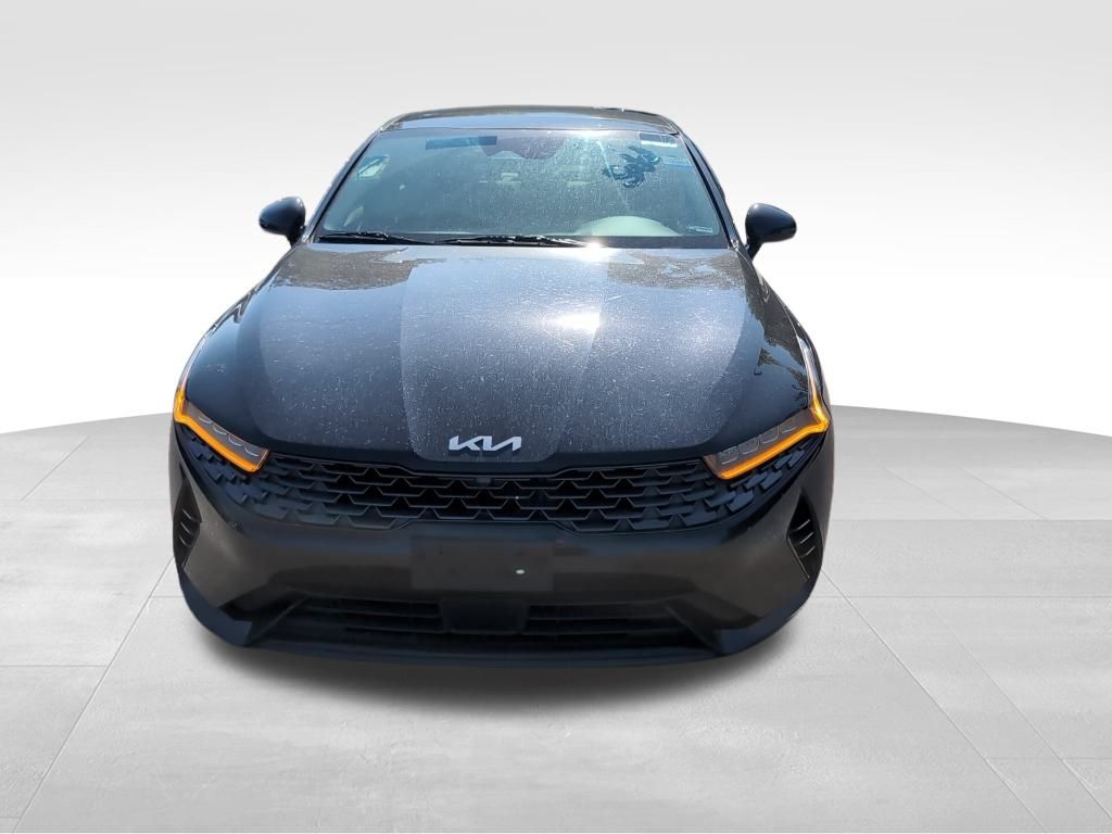 2022 Kia K5 EX photo 2