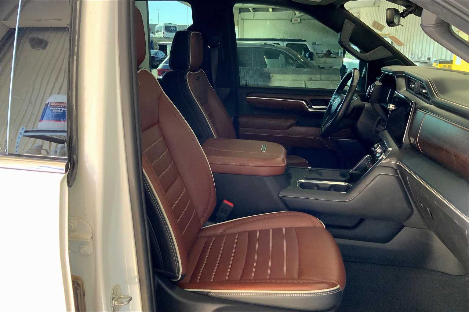 2024 Gmc Sierra 2500 HD Denali Ultimate photo 8