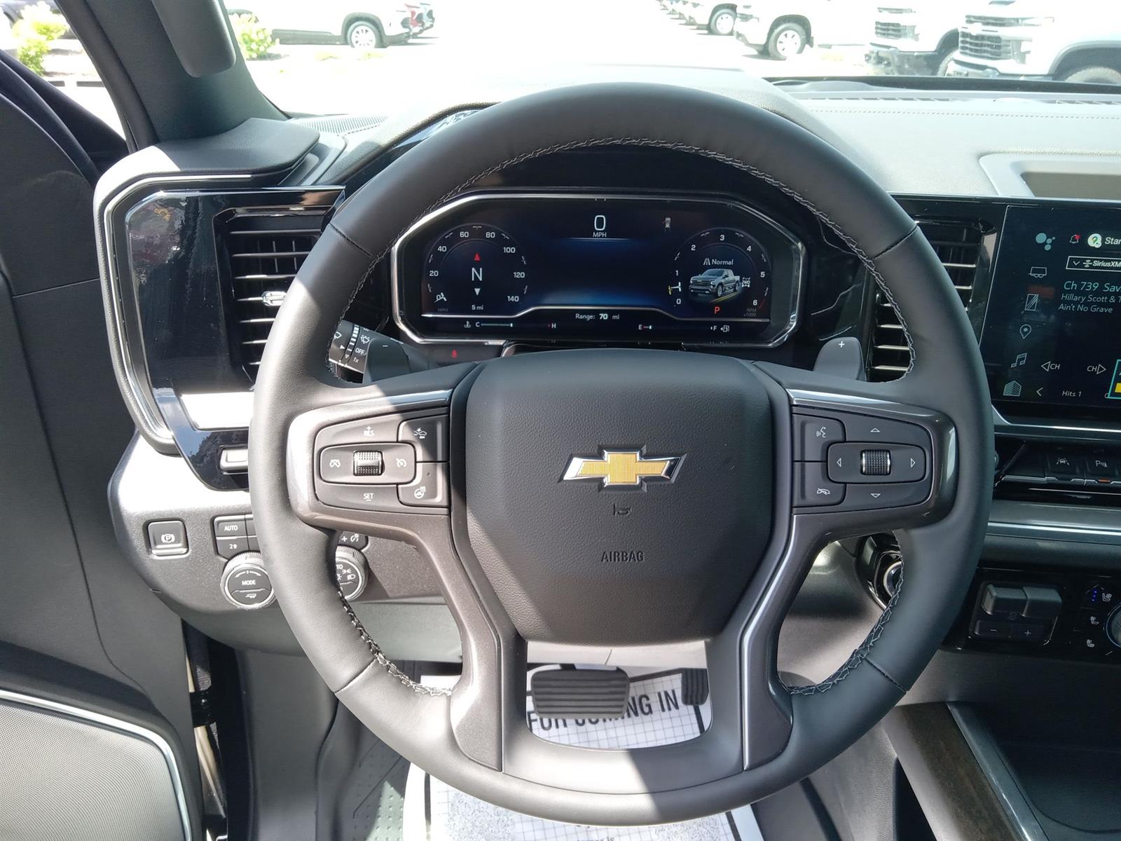 2025 Chevrolet Silverado 1500 High Country photo 22