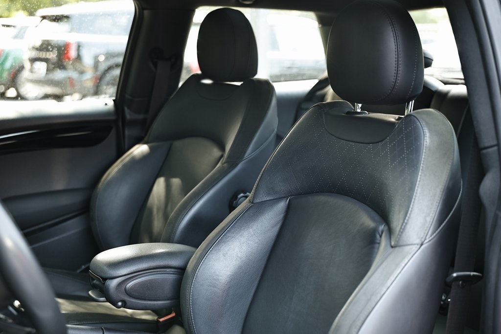 2020 Mini Cooper Signature photo 19