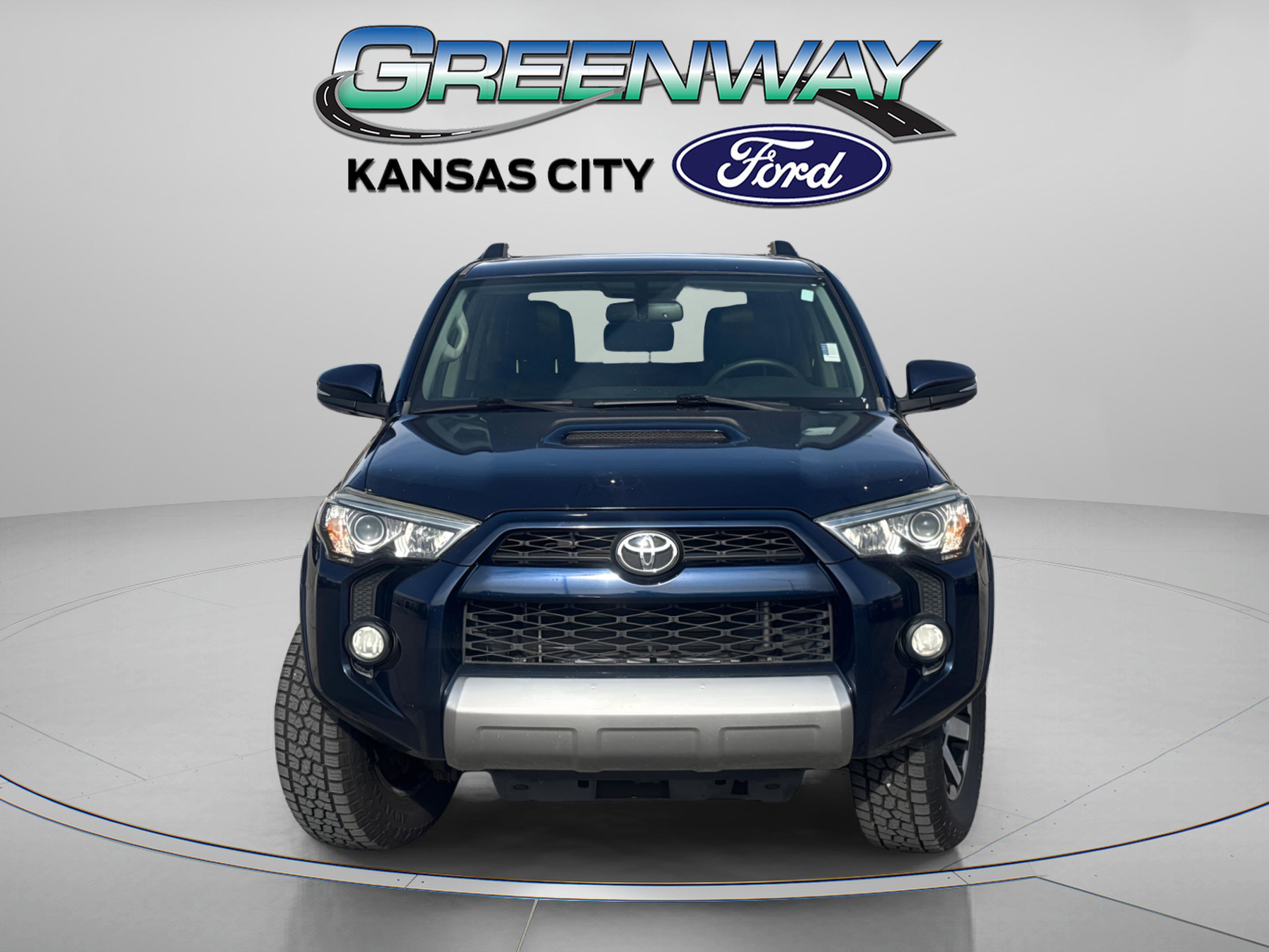 Used 2018 Toyota 4Runner Off-Road Premium with VIN JTEBU5JR6J5514281 for sale in Kansas City