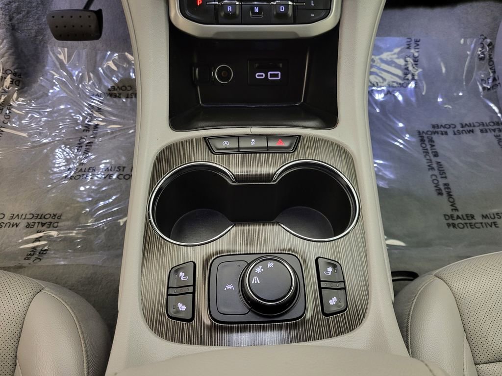 2023 Gmc Acadia SLT photo 28
