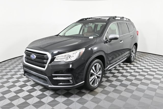 2019 Subaru Ascent Touring photo 2