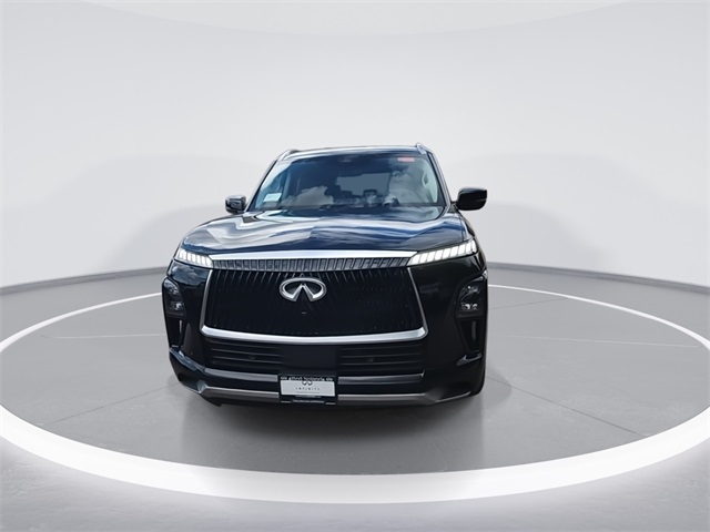 2025 Infiniti QX80 Luxe photo 3