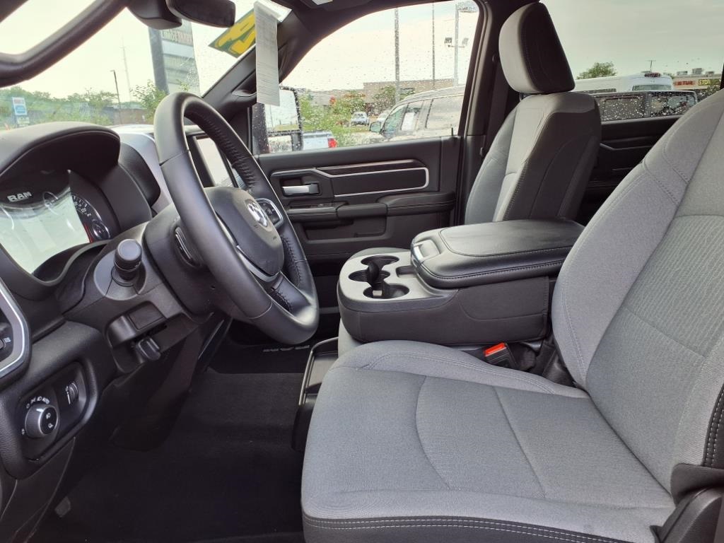2024 Ram 2500 Big Horn photo 11