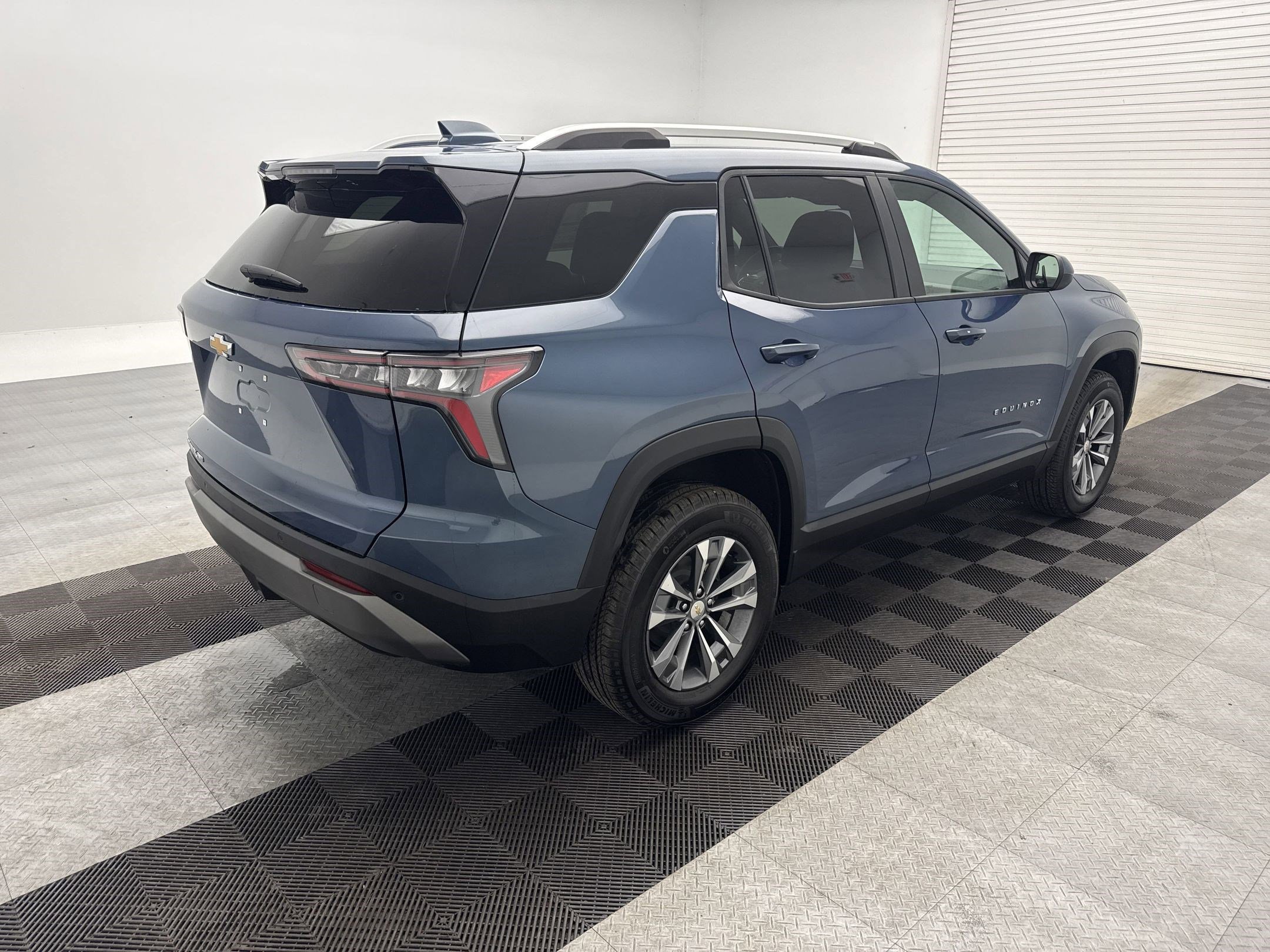 2026 Chevrolet Equinox LT photo 8