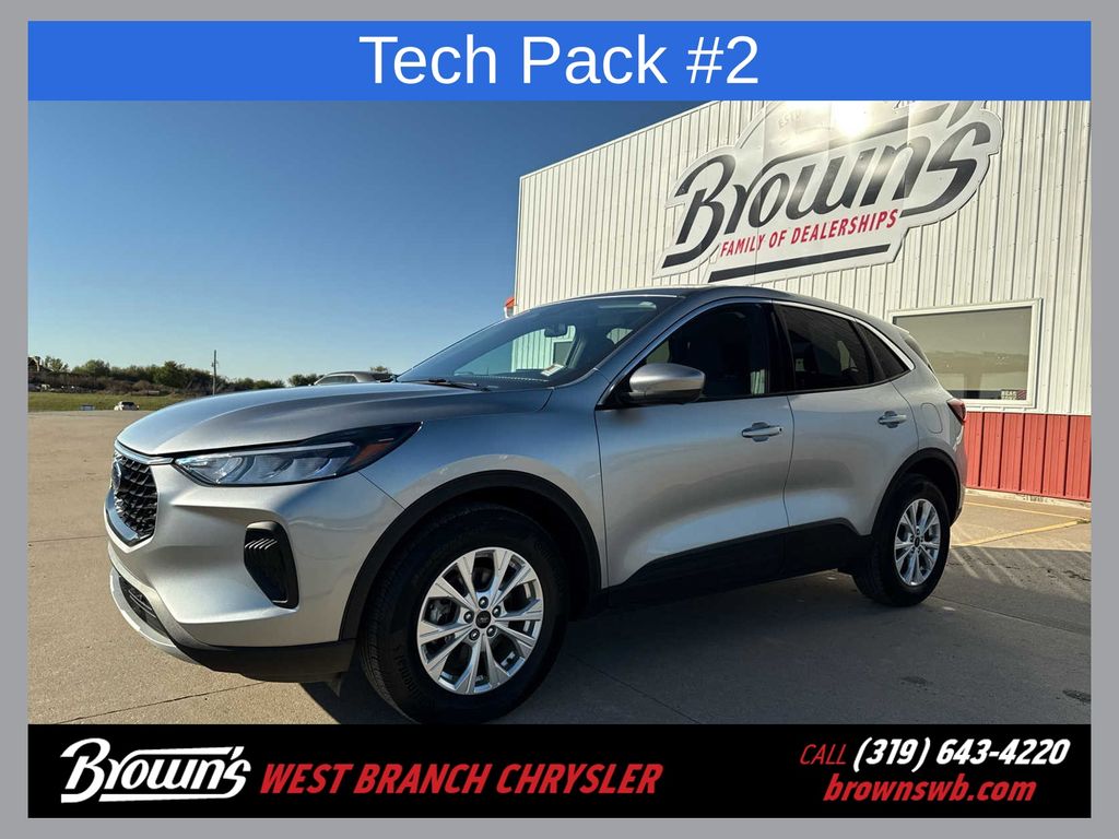 2023 Ford Escape Active's photo