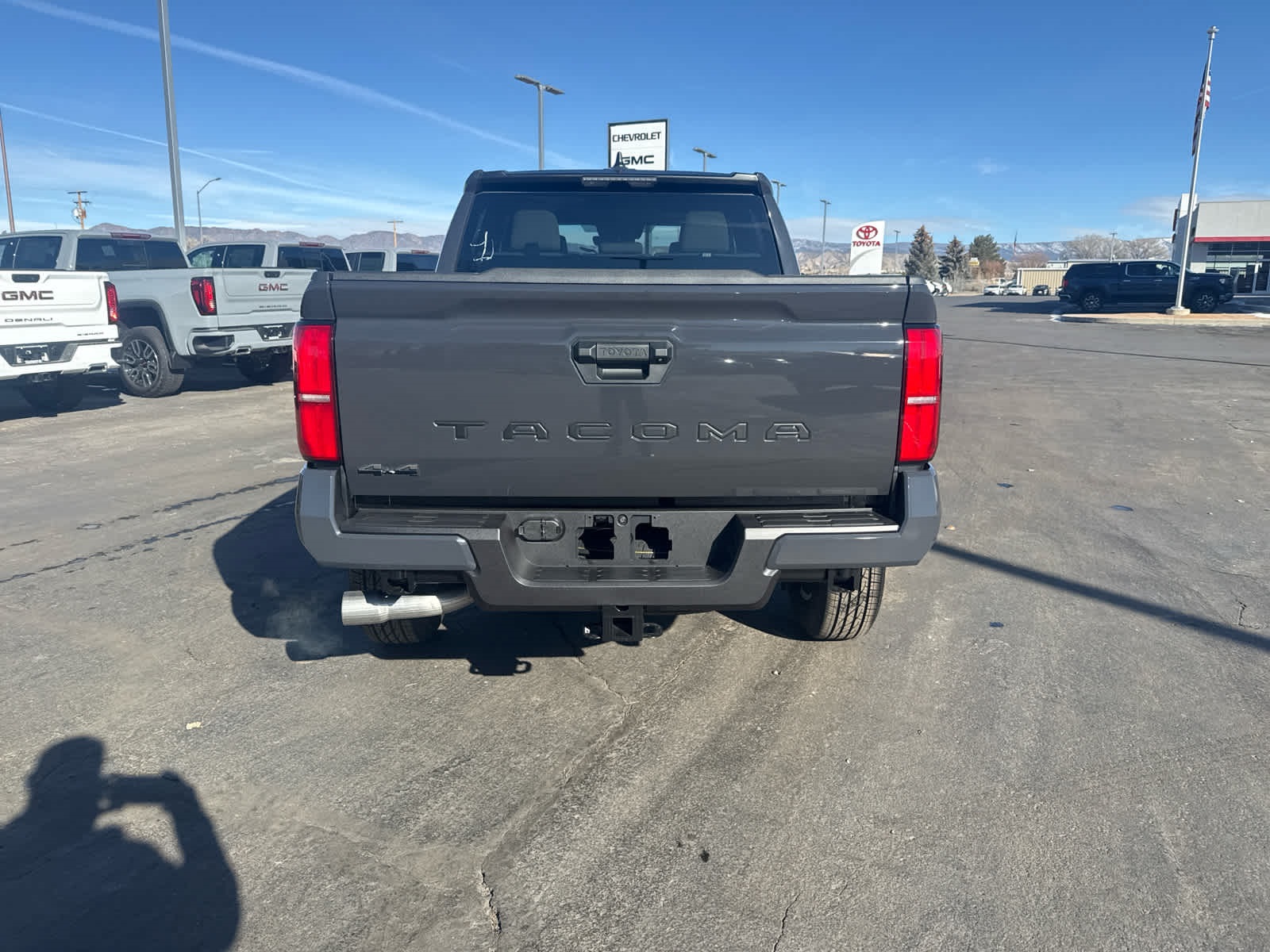 2025 Toyota Tacoma SR5 photo 4