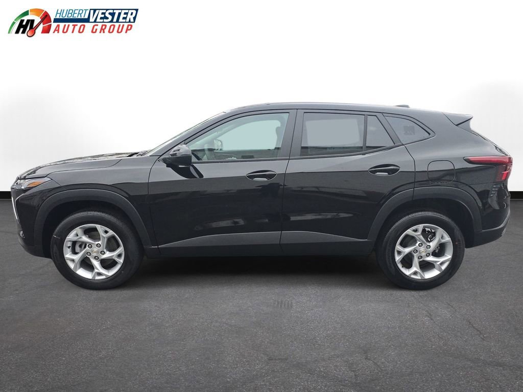 2026 Chevrolet Trax LS's photo
