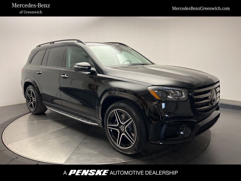 2026 Mercedes-Benz GLS Base's photo
