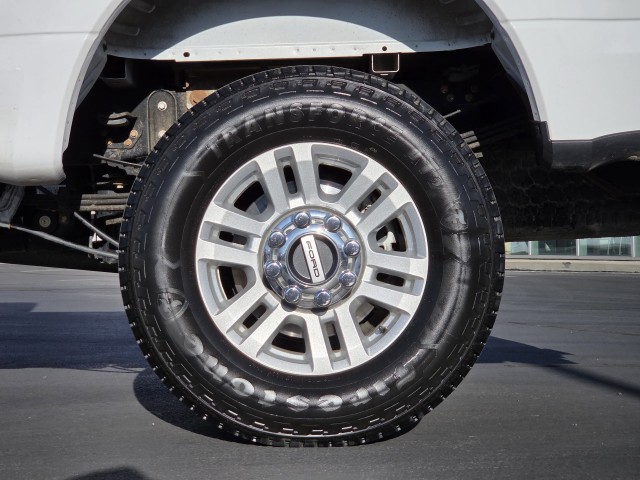 2017 Ford F-350 Platinum photo 43