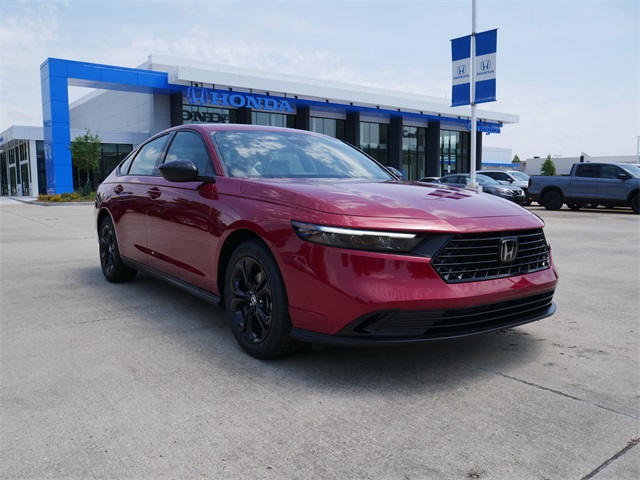 2025 Honda Accord SE's photo