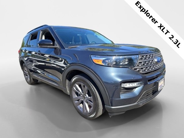 2022 Ford Explorer XLT's photo