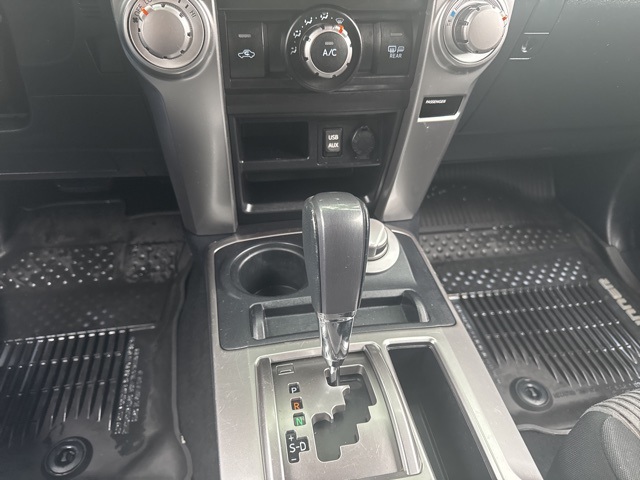 2017 Toyota 4Runner SR5 photo 32