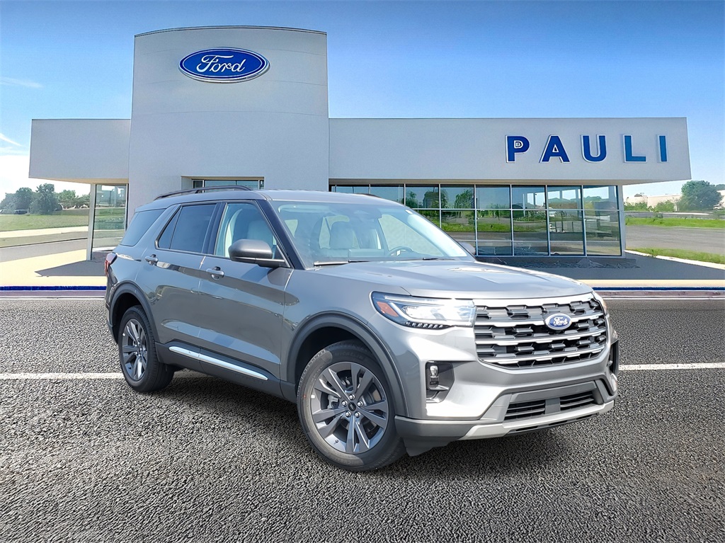2025 Ford Explorer Active's photo