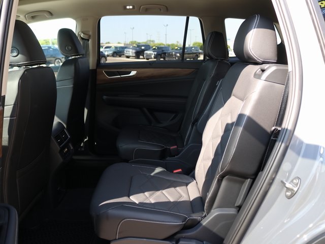 2026 Volkswagen Atlas SE Technology photo 21
