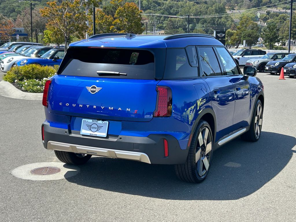 2025 Mini Countryman S ALL4 Iconic photo 5