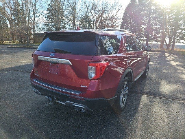 2020 Ford Explorer Platinum photo 4