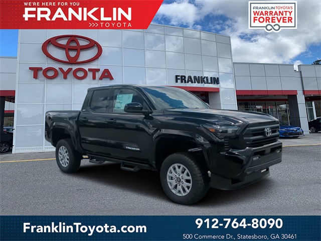 2025 Toyota Tacoma SR5's photo