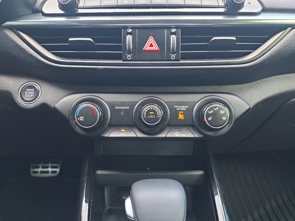 2021 Kia Forte GT-Line photo 19