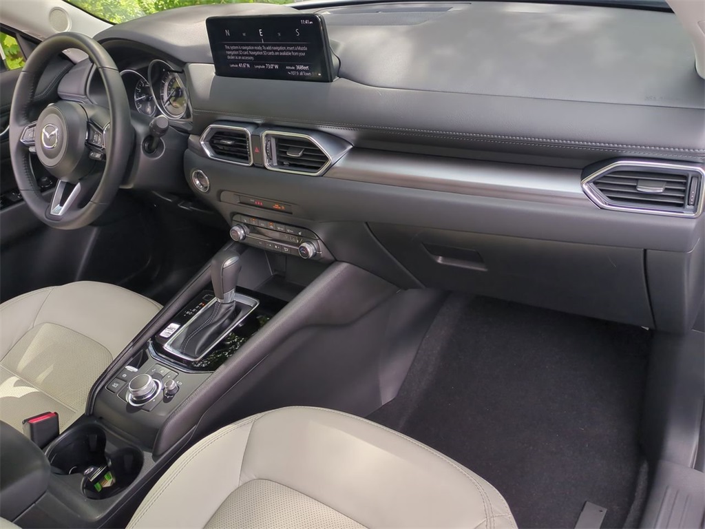 2025 Mazda CX-5 2.5 S Preferred photo 29