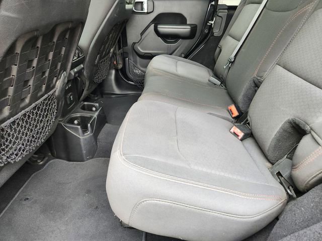 2019 Jeep Wrangler Unlimited Rubicon photo 30
