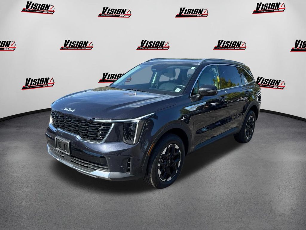 2025 Kia Sorento S's photo