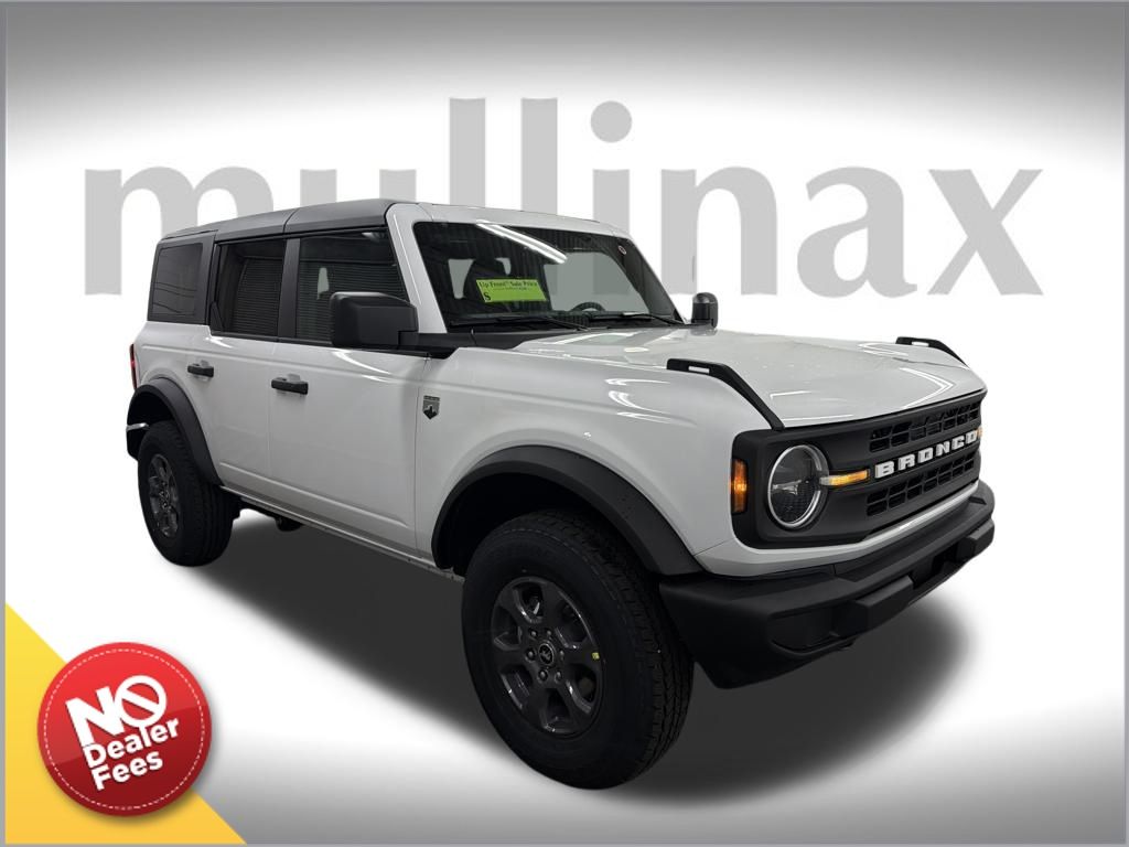 2025 Ford Bronco 4-Door Big Bend's photo