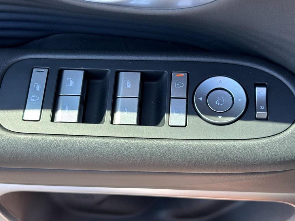 2026 Hyundai Ioniq Limited photo 19