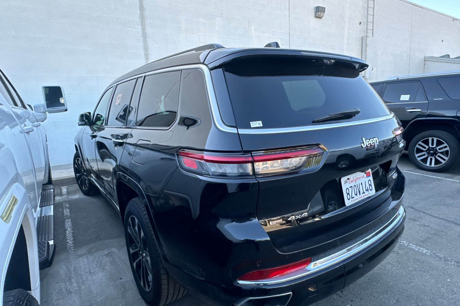 2021 Jeep Grand Cherokee Overland photo 3