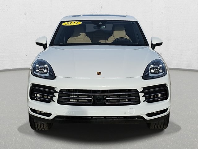 2023 Porsche Cayenne Platinum Edition photo 2