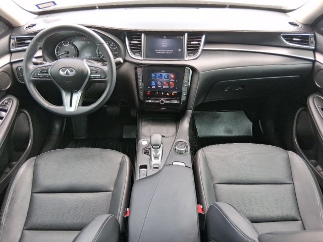 2022 Infiniti QX50 Luxe photo 4