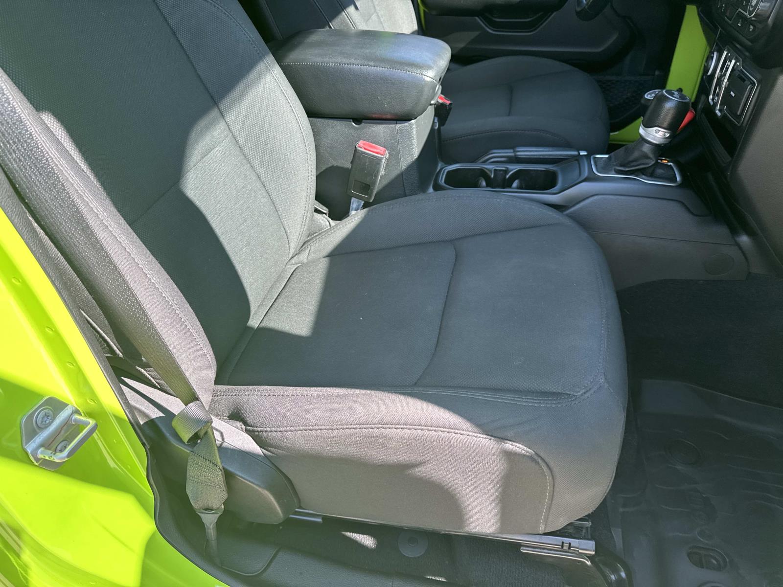 2021 Jeep Wrangler Sport Altitude photo 10