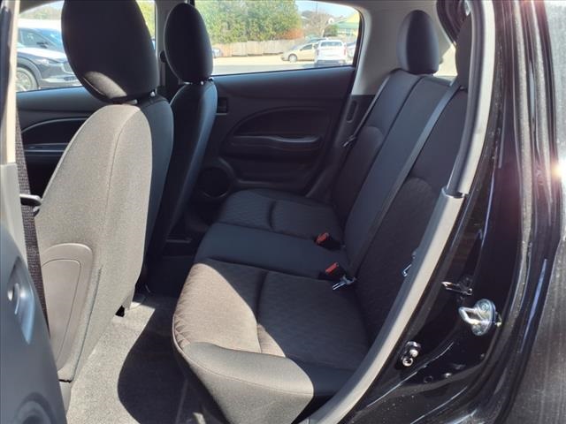 2024 Mitsubishi Mirage ES photo 5