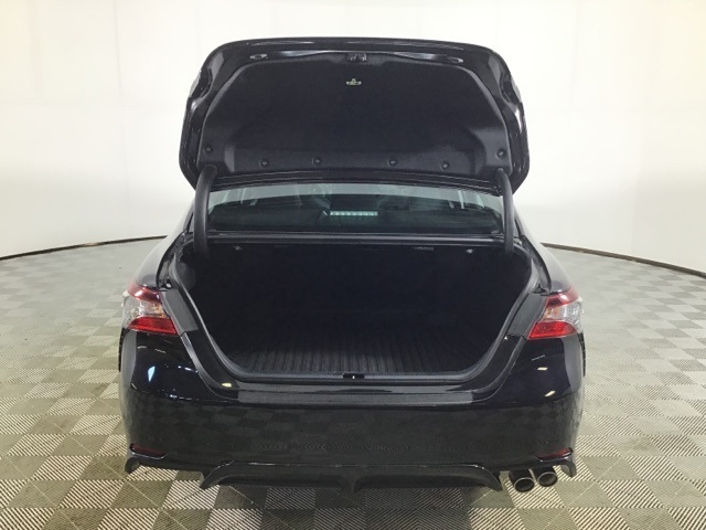 2023 Toyota Camry SE photo 19