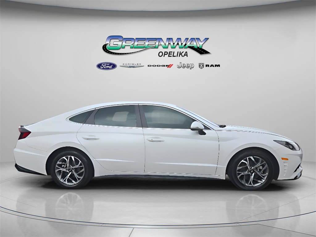 2022 Hyundai Sonata SEL photo 8
