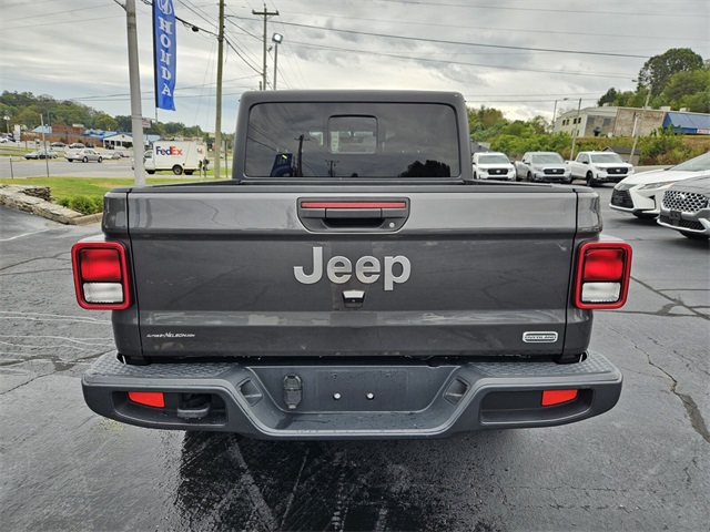 2023 Jeep Gladiator Overland photo 6