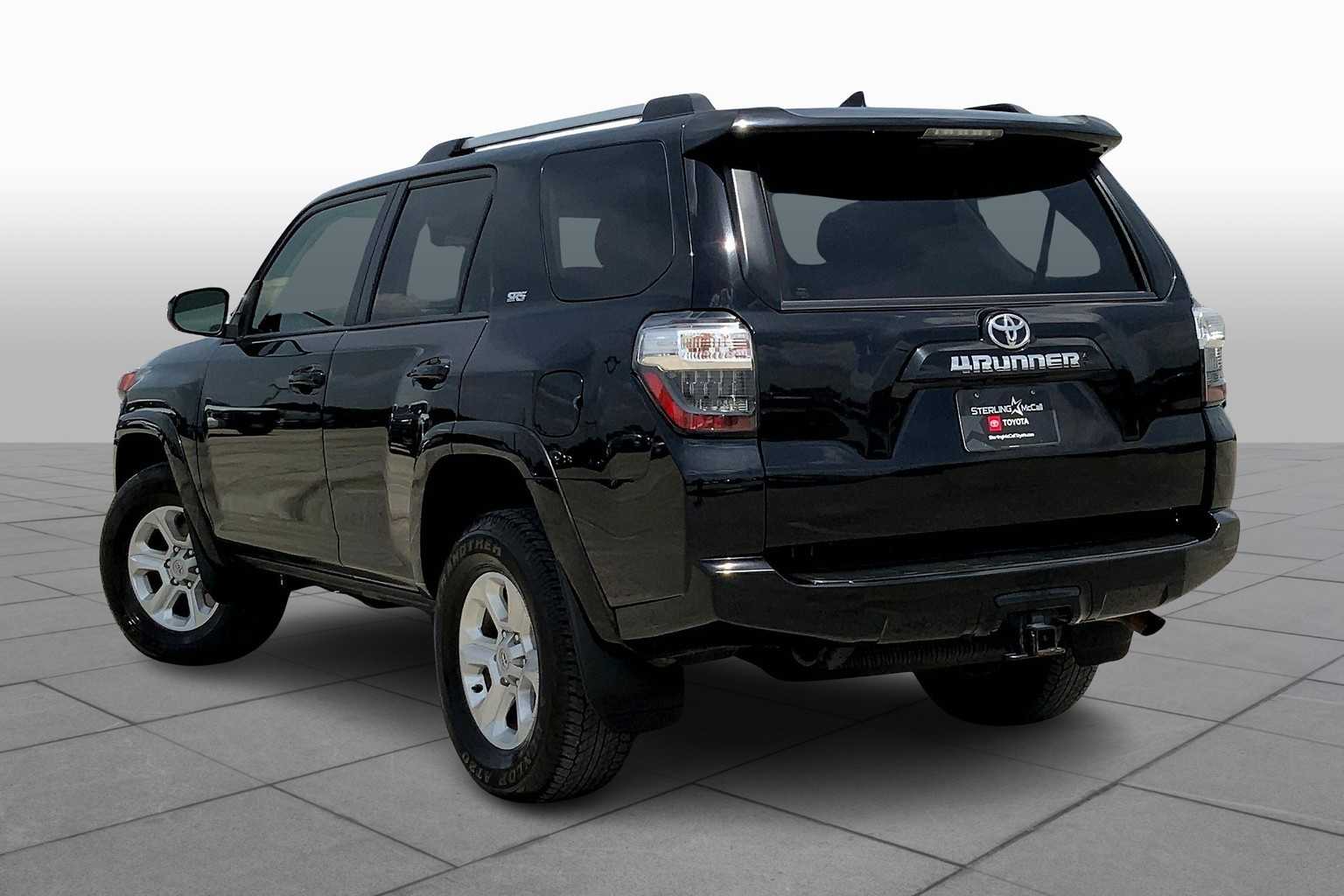 2023 Toyota 4Runner SR5 photo 11