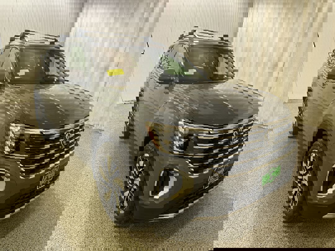 2026 Volkswagen Atlas SE w/Tech's photo