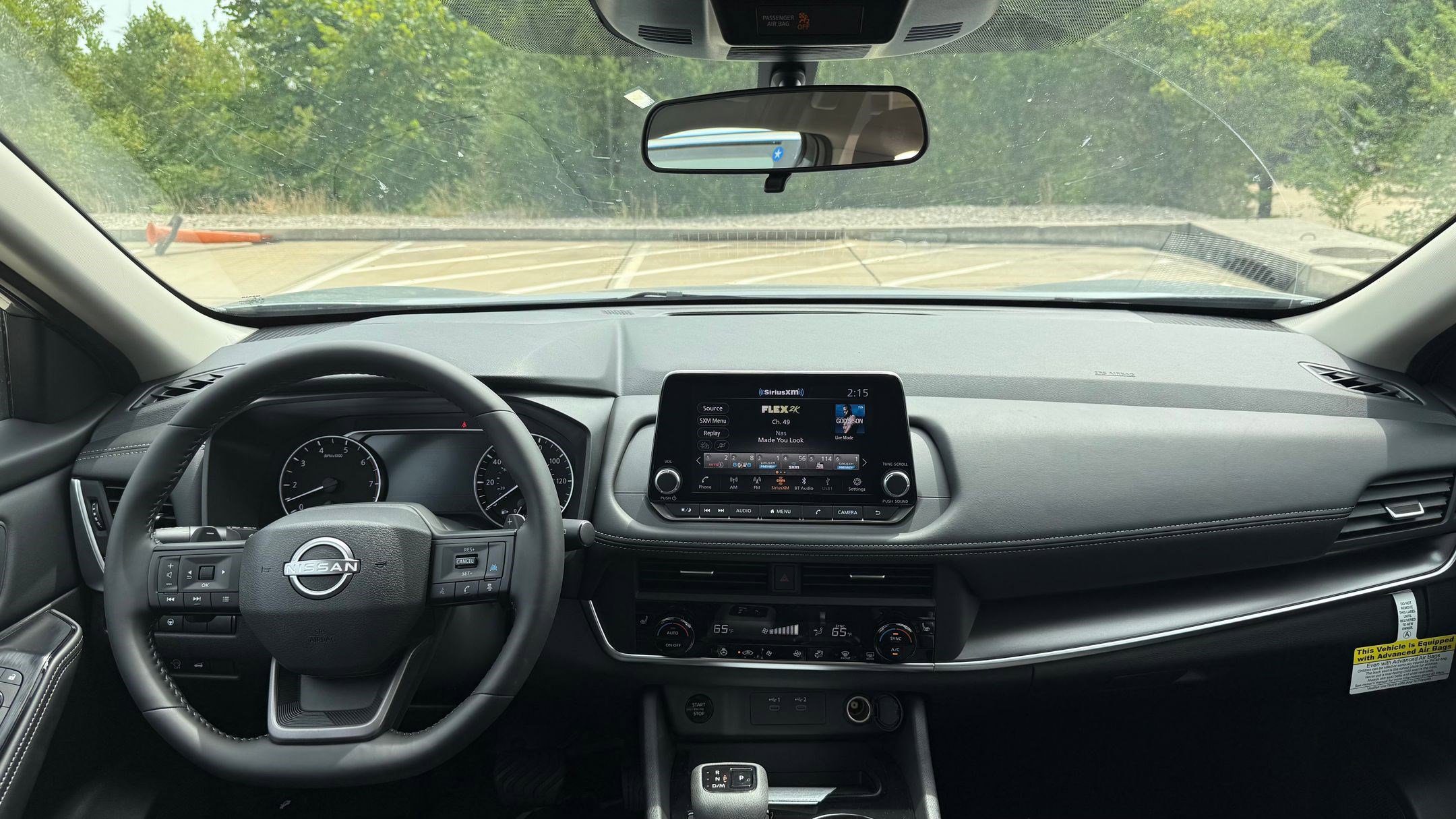 2026 Nissan Rogue SV photo 11
